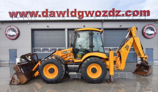 JCB 4CX